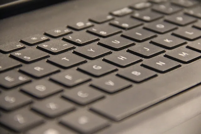 keyboard, laptop, computer, pc, typing, technology, dell, closeup. AI B2B lead generation tools for UK companies compared