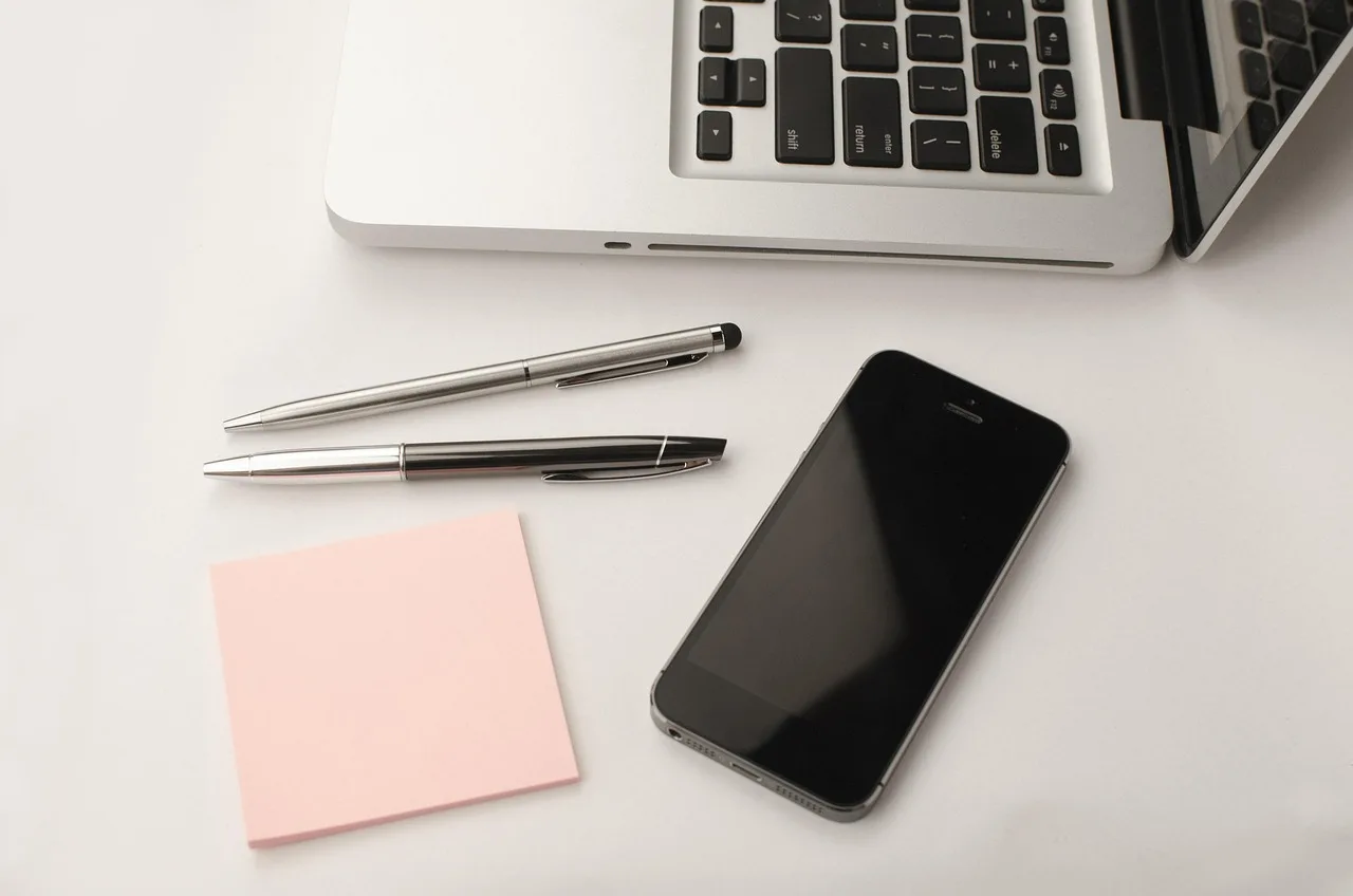 laptop, apple, keyboard, technology, mac, application, software, hardware, sticky notes, pen, notes, application, software, software, software, software, software